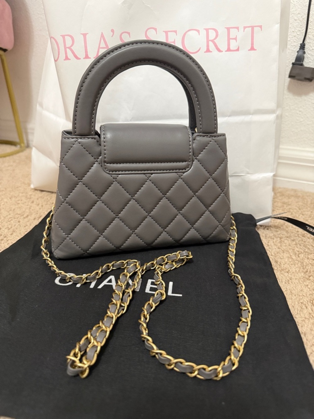 Chanel Quilted Top-Handle Bag in Gray with Gold Chain - Picture 3 of 4